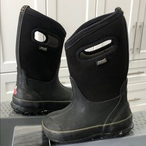 Bogs Kids Black Waterproof Pull-On Rain & Snow Boots
